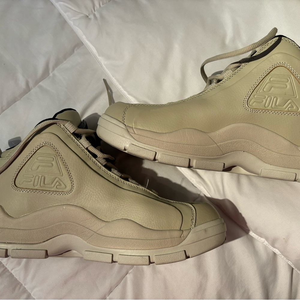Grant Hill Fila Collab 2 Sneakers - Picture 7 of 12